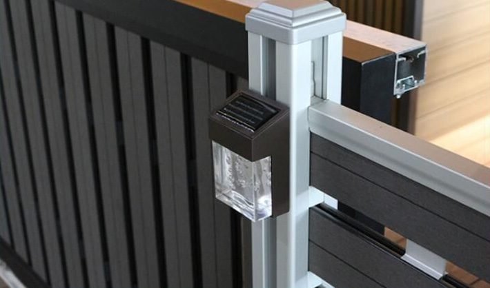 LevantekUSA Aluminum Frame System with LED Post